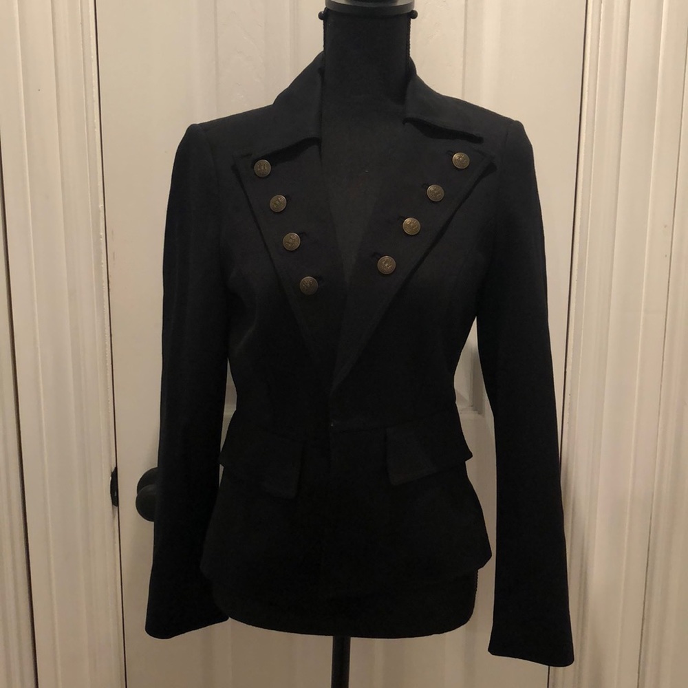 Black fitted blazer